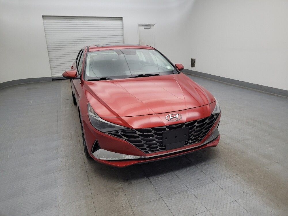 2021 Hyundai Elantra in Fairfield, OH 45014 - 18097157 14