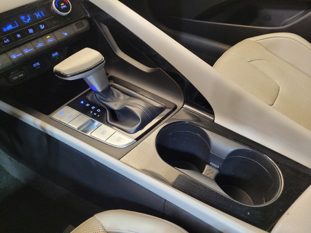 2021 Hyundai Elantra in Fairfield, OH 45014 - 18097157 26