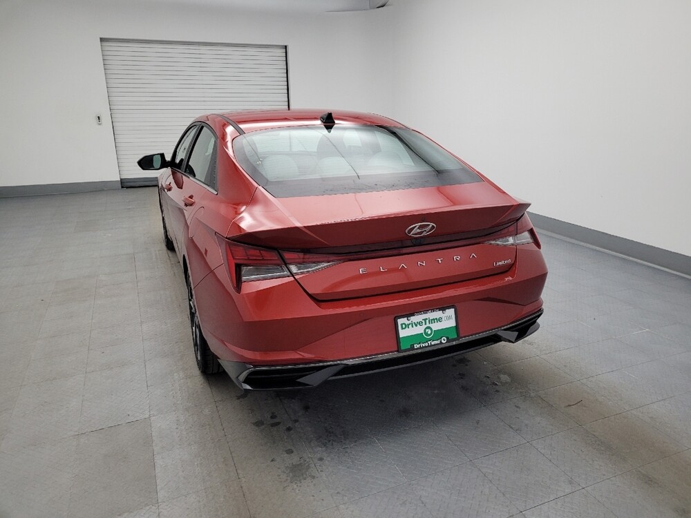 2021 Hyundai Elantra in Fairfield, OH 45014 - 18097157 6