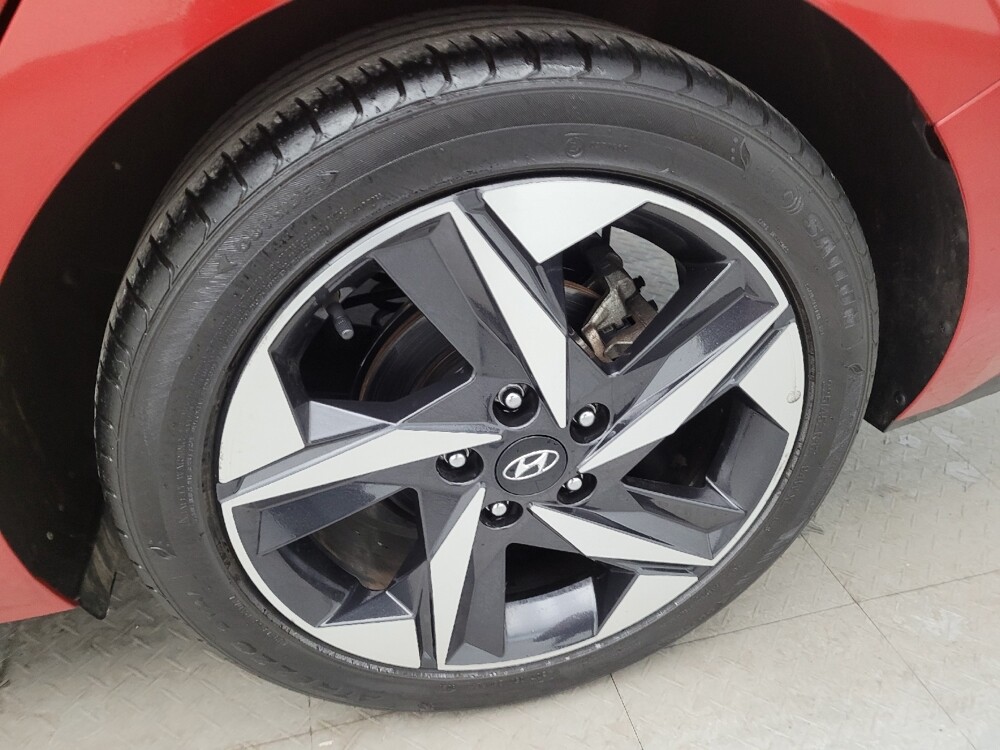 2021 Hyundai Elantra in Fairfield, OH 45014 - 18097157 31