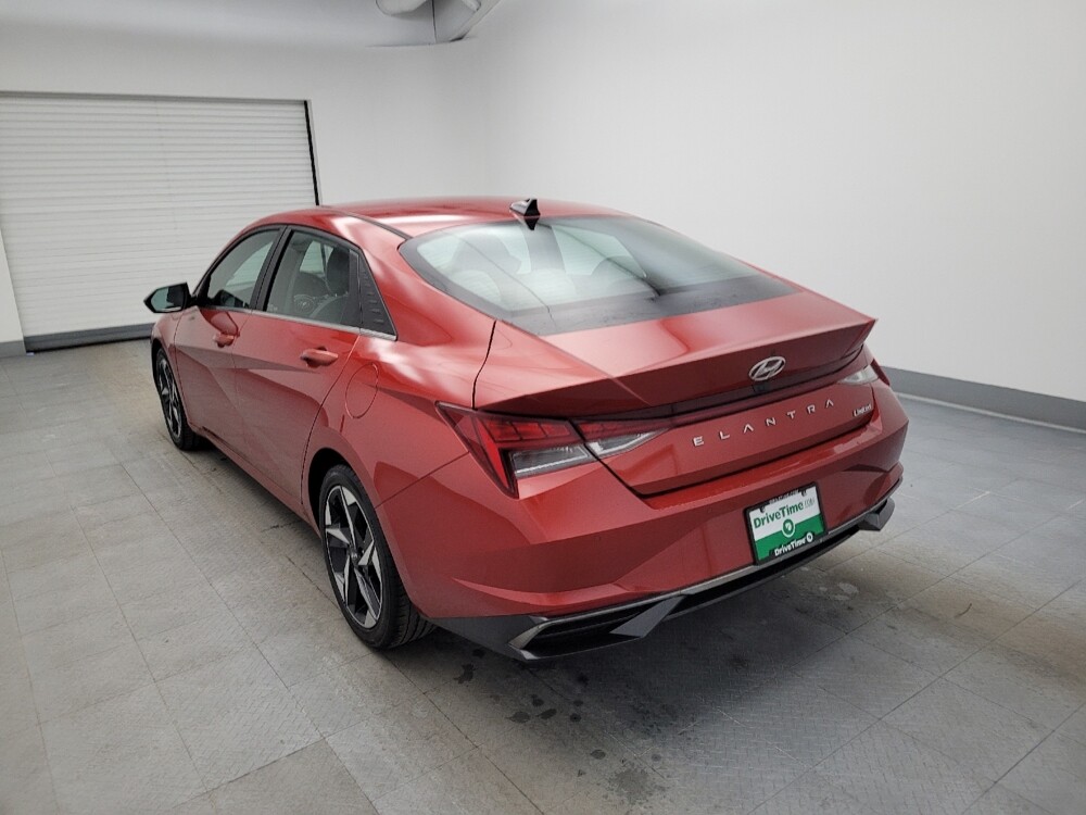 2021 Hyundai Elantra in Fairfield, OH 45014 - 18097157 5