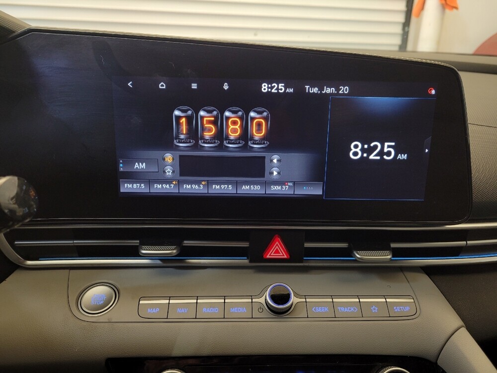 2021 Hyundai Elantra in Fairfield, OH 45014 - 18097157 25