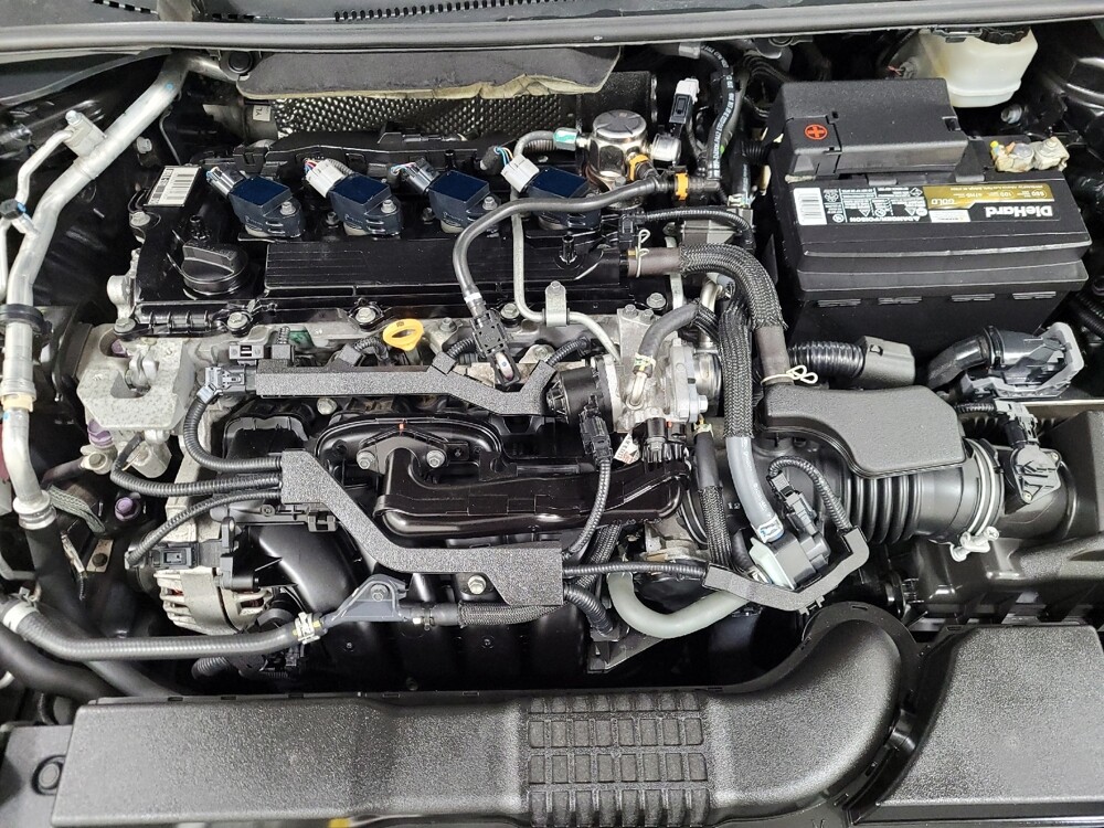 2021 Toyota Corolla in Pittsburgh, PA 15236 - 18097159 30