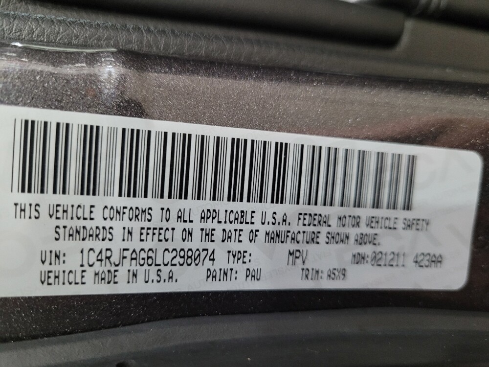 2020 Jeep Grand Cherokee in Pittsburgh, PA 15237 - 18097160 33