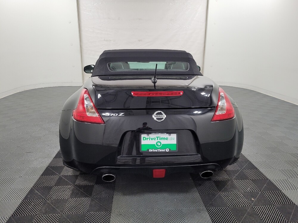 2014 Nissan 370Z in Pittsburgh, PA 15236 - 18097162 6