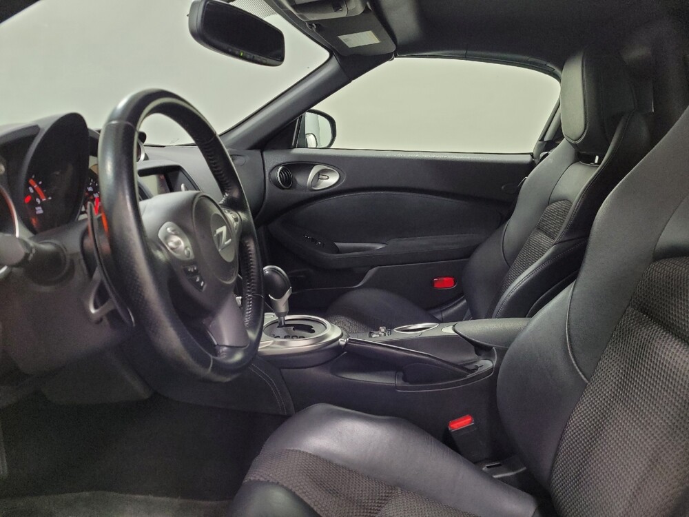 2014 Nissan 370Z in Pittsburgh, PA 15236 - 18097162 17