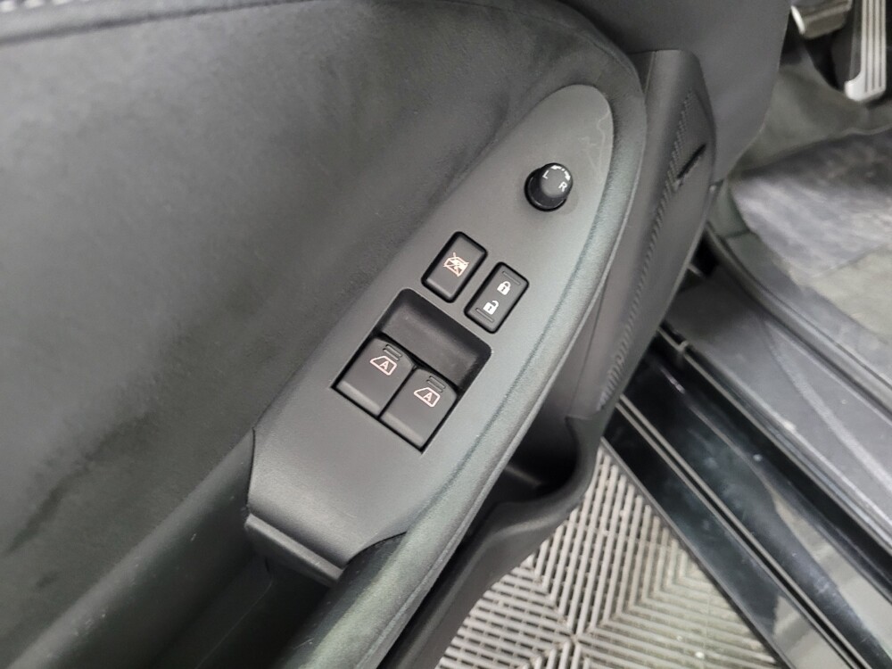 2014 Nissan 370Z in Pittsburgh, PA 15236 - 18097162 27