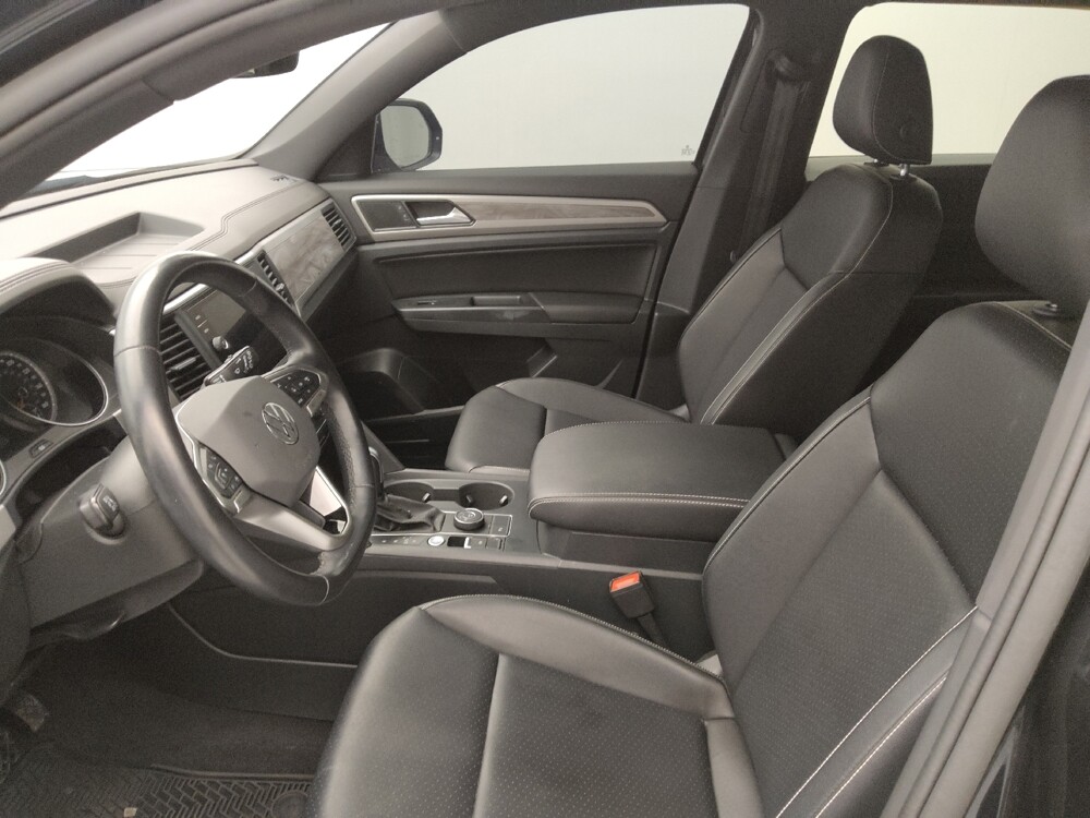 2020 Volkswagen Atlas in St. Louis, MO 63136 - 18097164 17