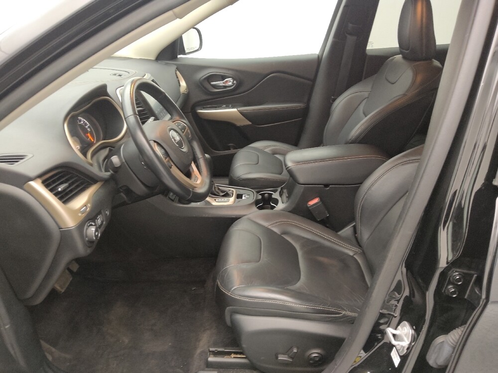 2018 Jeep Cherokee in Topeka, KS 66611 - 18097165 17