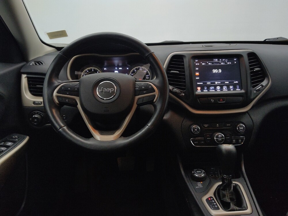 2018 Jeep Cherokee in Topeka, KS 66611 - 18097165 22