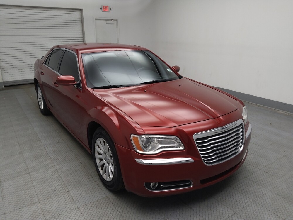 2014 Chrysler 300 in Midlothian, IL 60445 - 18097170 13