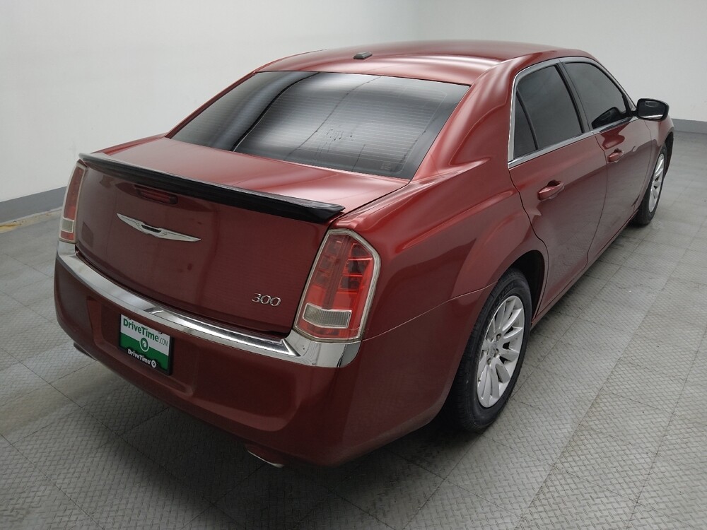 2014 Chrysler 300 in Midlothian, IL 60445 - 18097170 9