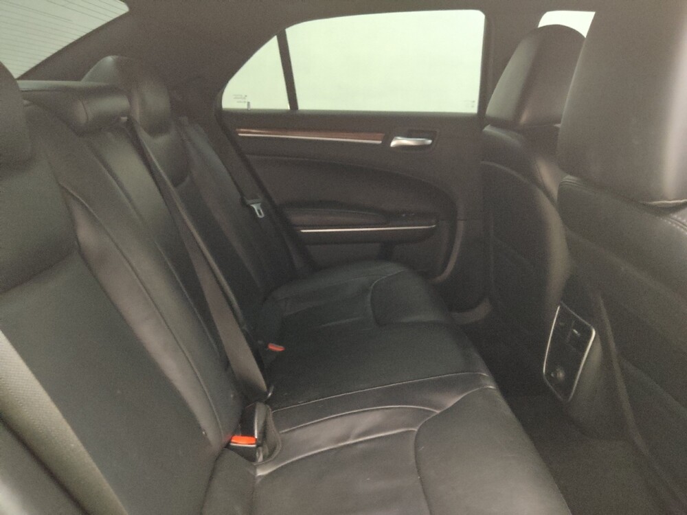 2014 Chrysler 300 in Midlothian, IL 60445 - 18097170 18