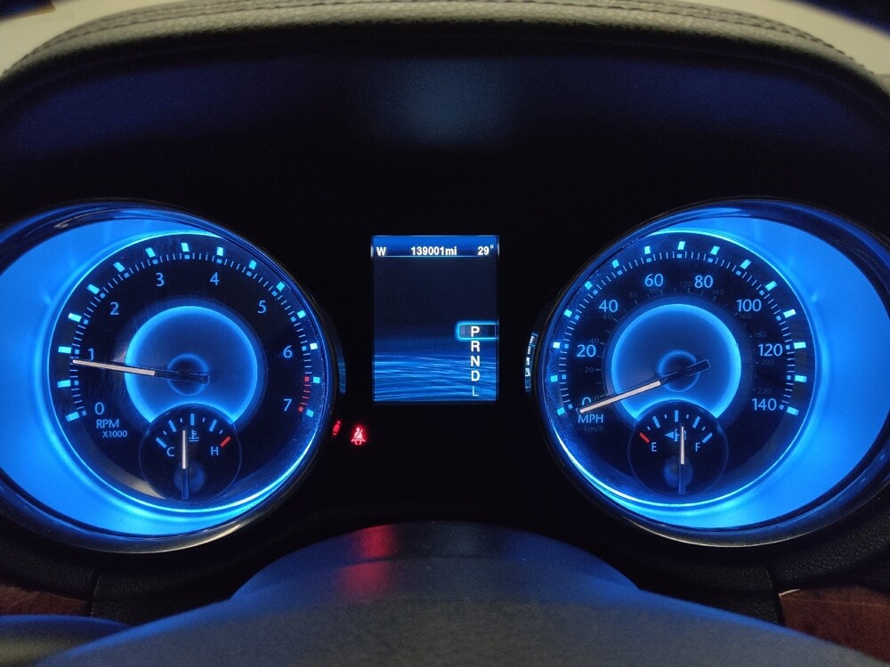 2014 Chrysler 300 in Midlothian, IL 60445 - 18097170 23