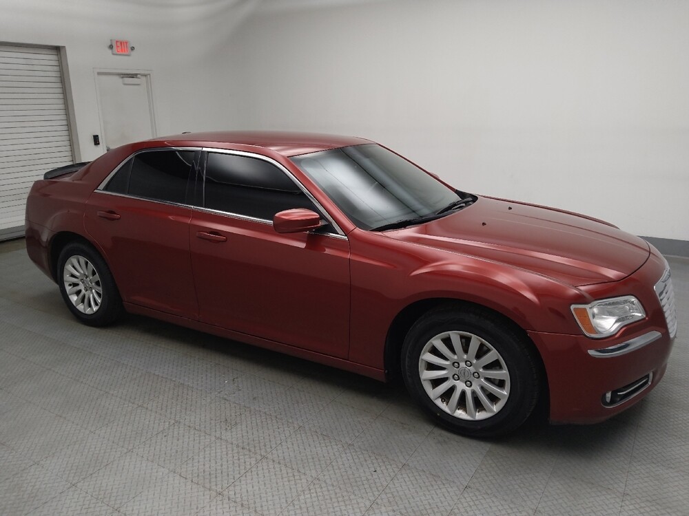 2014 Chrysler 300 in Midlothian, IL 60445 - 18097170 11