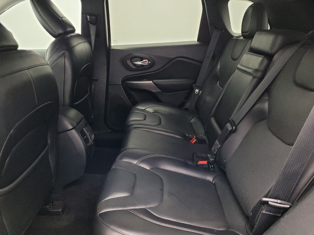 2019 Jeep Cherokee in Fayetteville, NC 28304 - 18097173 18