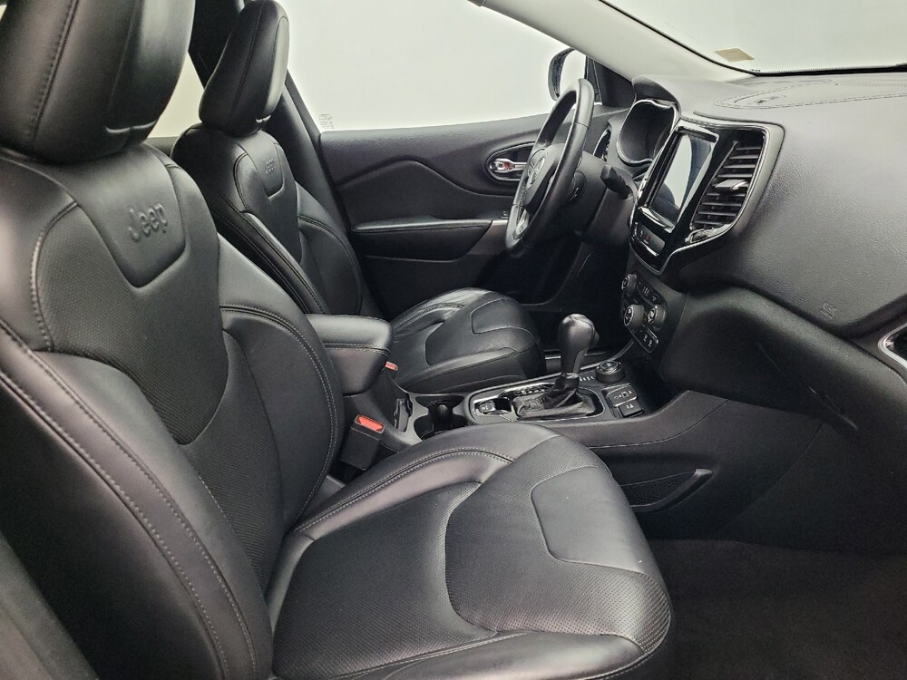 2019 Jeep Cherokee in Fayetteville, NC 28304 - 18097173 21