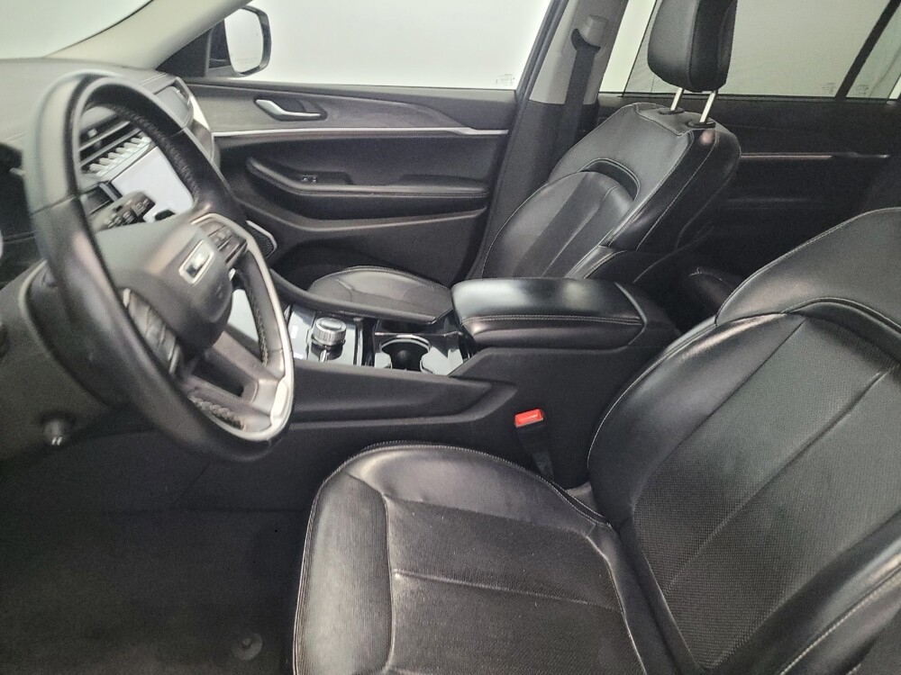 2021 Jeep Grand Cherokee L in Pittsburgh, PA 15237 - 18097174 17