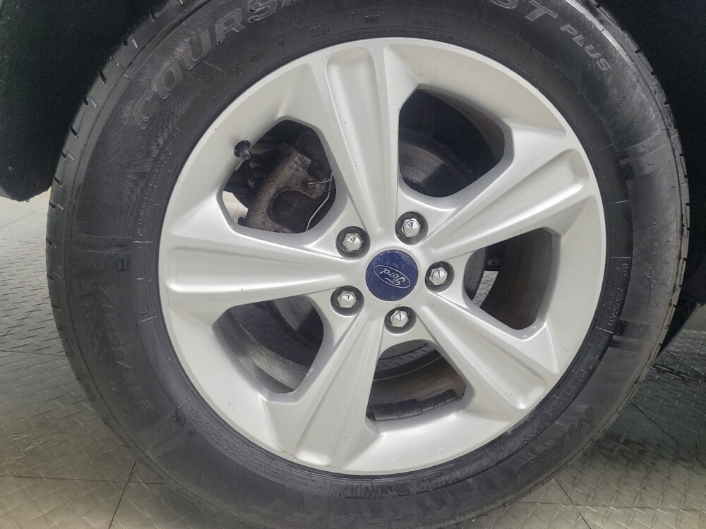 2015 Ford Escape in Highland, IN 46322 - 18097177 31