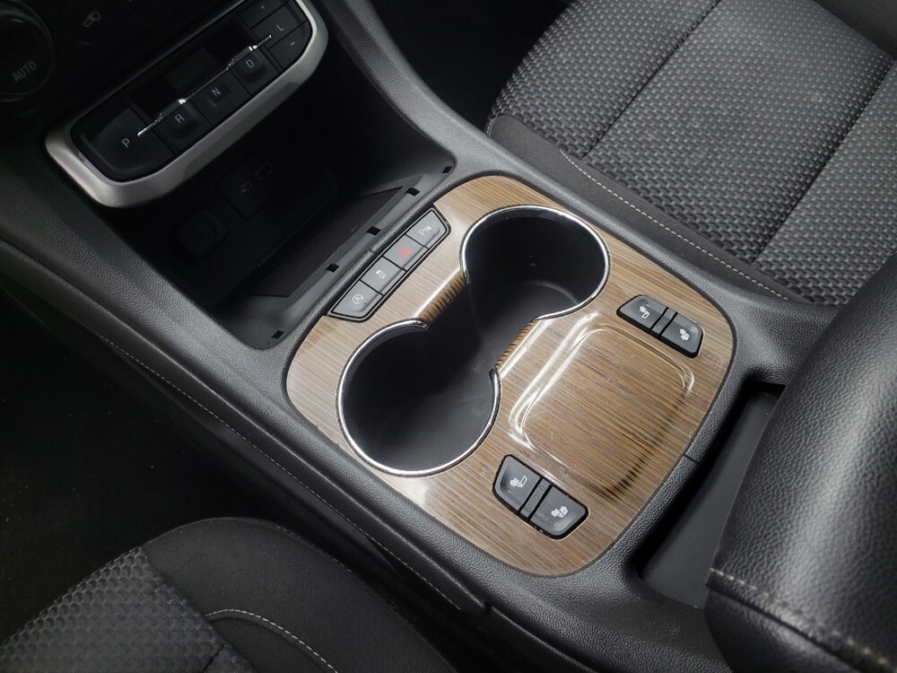 2021 GMC Acadia in Highland, IN 46322 - 18097178 26