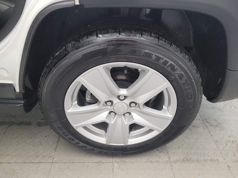 2022 Jeep Compass in Fairfield, OH 45014 - 18097179 31