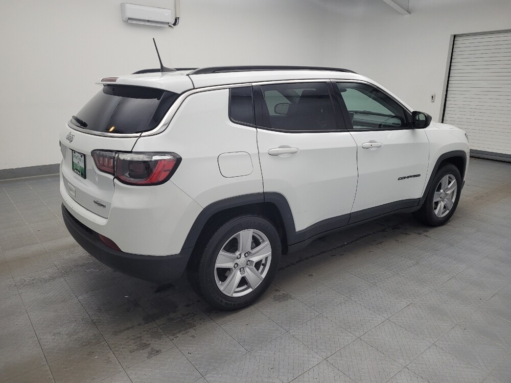2022 Jeep Compass in Fairfield, OH 45014 - 18097179 10