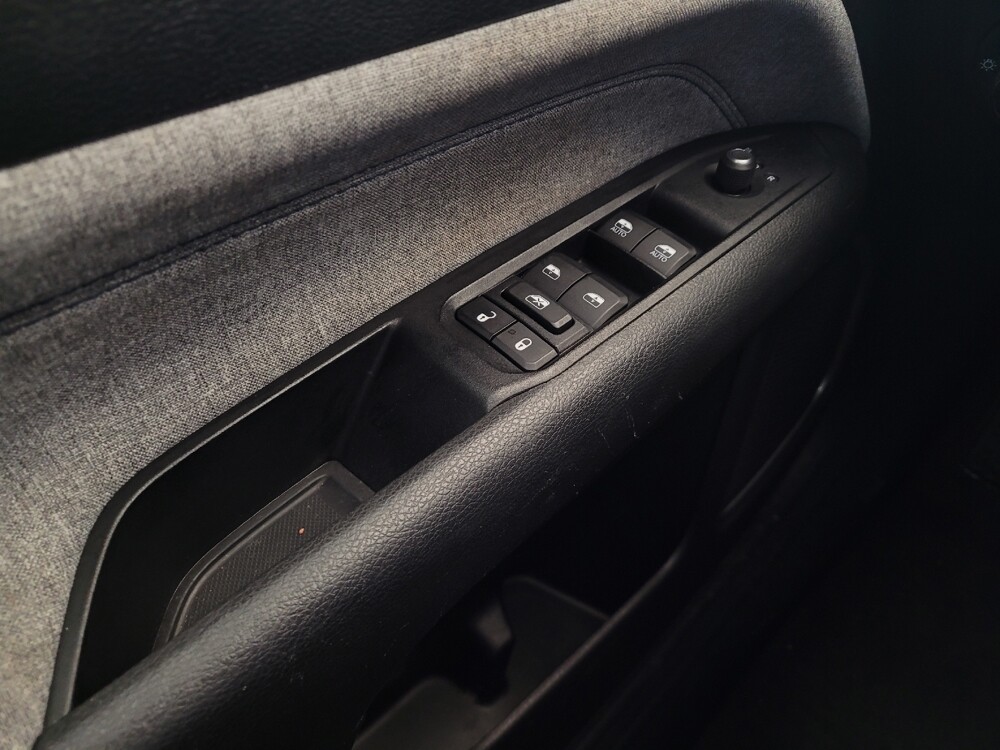 2022 Jeep Compass in Fairfield, OH 45014 - 18097179 27