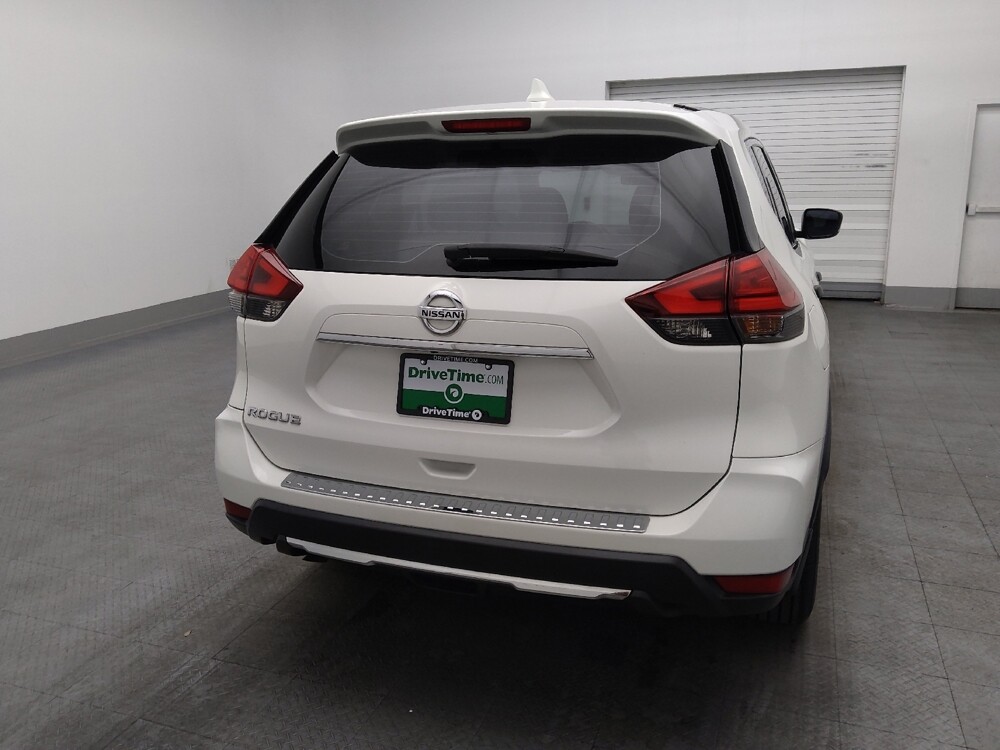 2017 Nissan Rogue in Orlando, FL 32808 - 18097181 7