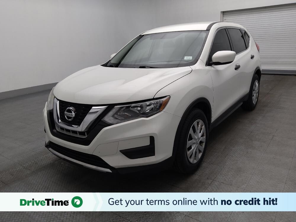 2017 Nissan Rogue in Orlando, FL 32808 - 18097181