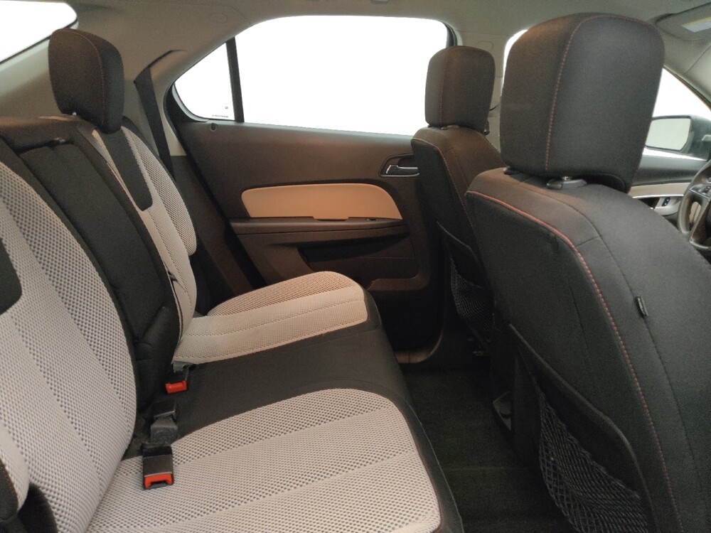 2017 Chevrolet Equinox in Midlothian, IL 60445 - 18097188 19