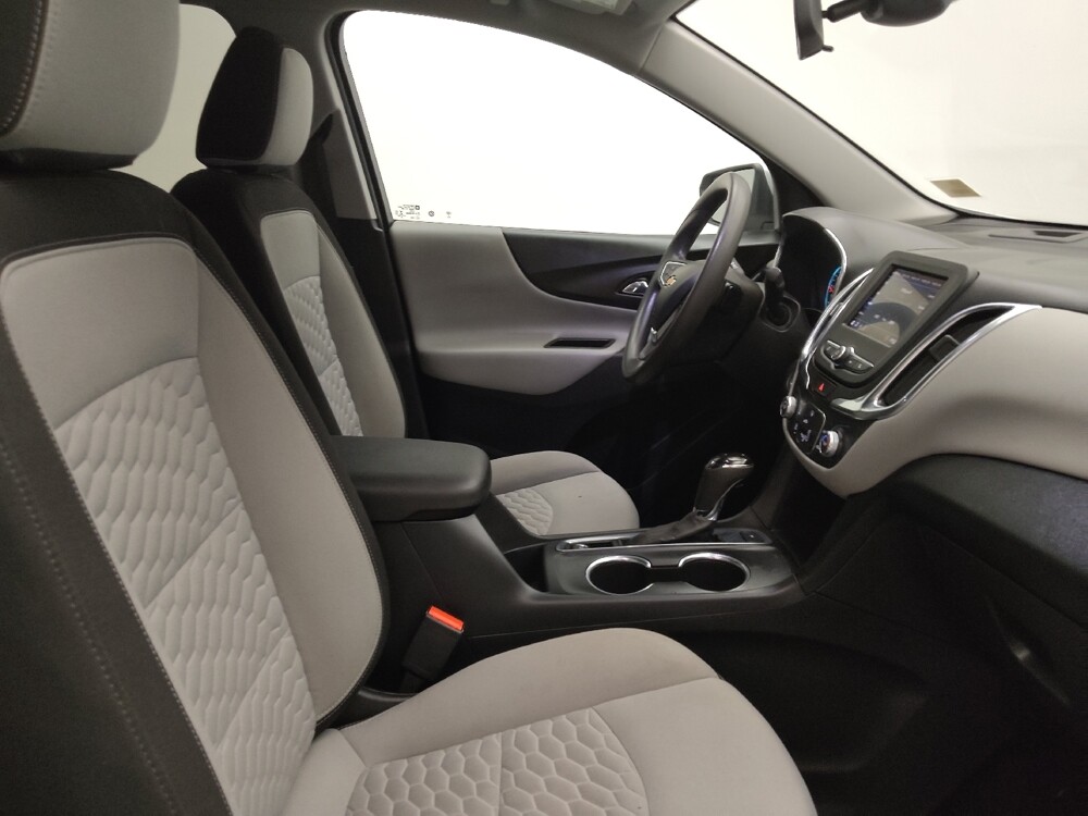 2021 Chevrolet Equinox in Midlothian, IL 60445 - 18097190 21