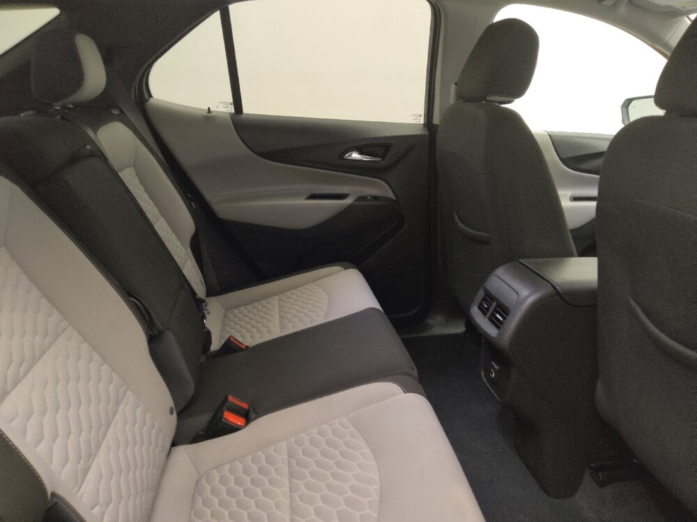 2021 Chevrolet Equinox in Midlothian, IL 60445 - 18097190 19