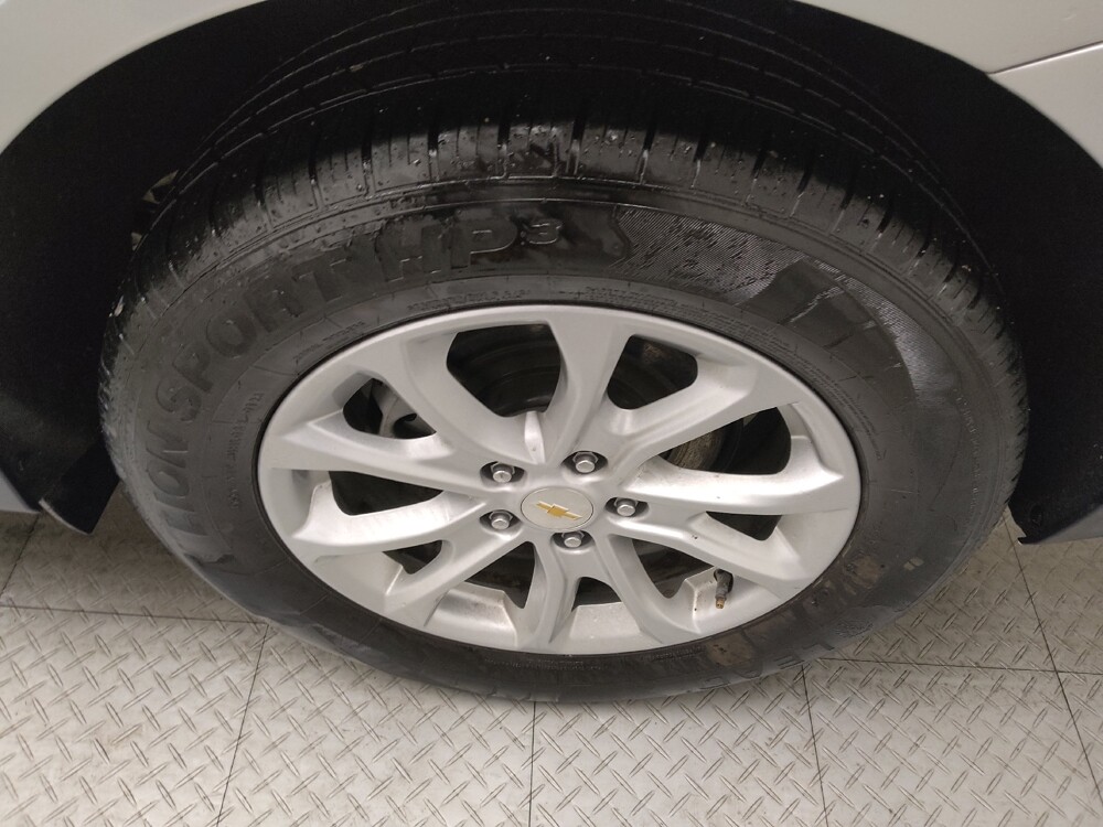 2021 Chevrolet Equinox in Midlothian, IL 60445 - 18097192 31