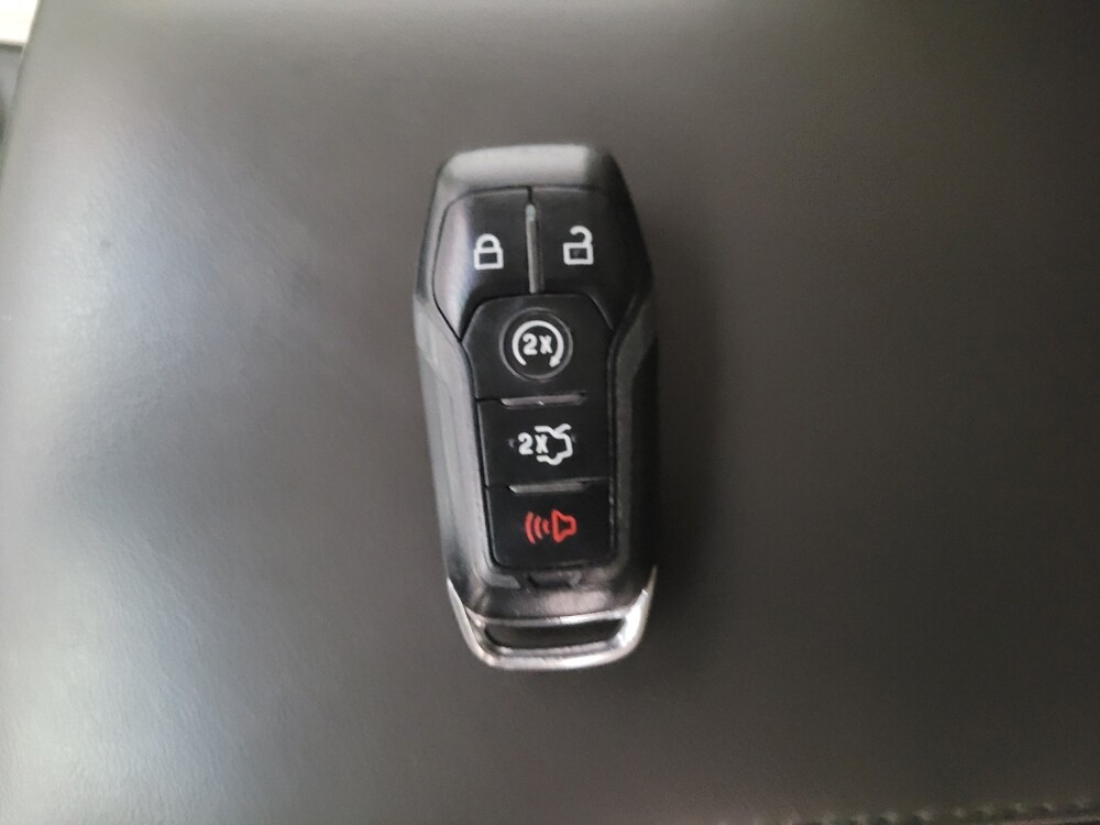 2017 Lincoln MKX in Downey, CA 90241 - 18097194 32