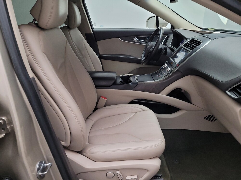 2017 Lincoln MKX in Downey, CA 90241 - 18097194 21