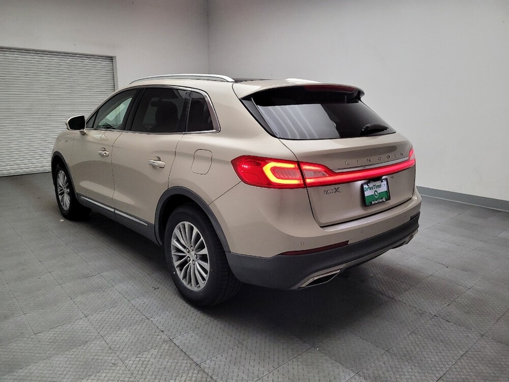 2017 Lincoln MKX in Downey, CA 90241 - 18097194 5
