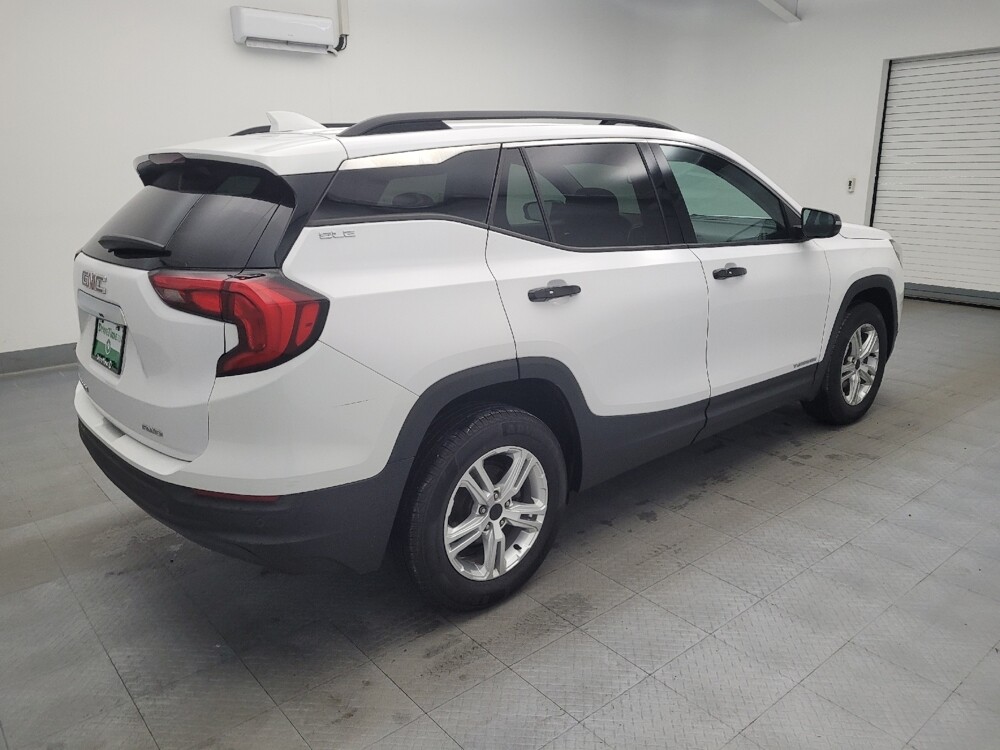 2020 GMC Terrain in Toledo, OH 43617 - 18097196 10