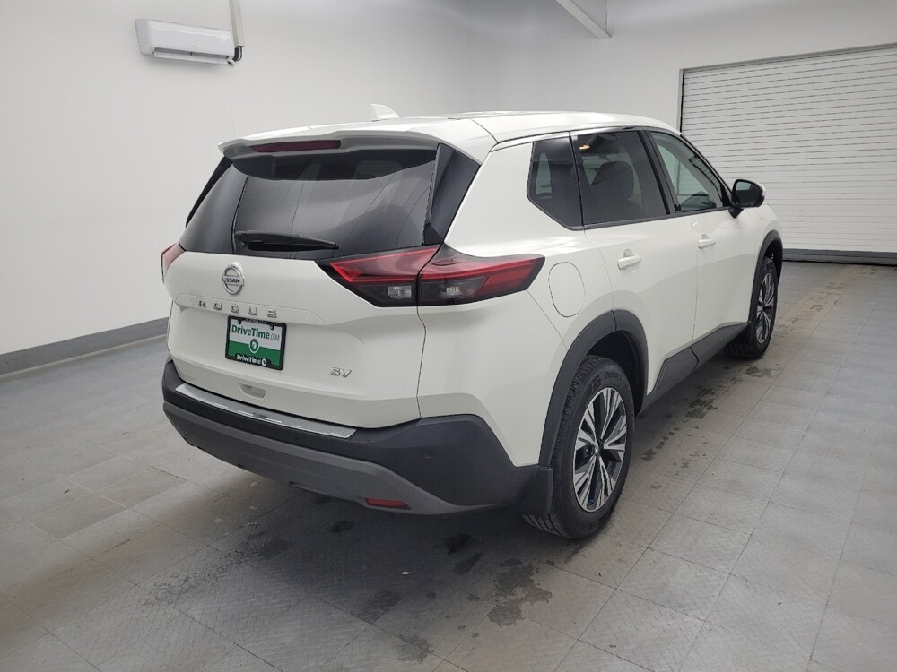 2021 Nissan Rogue in Fairfield, OH 45014 - 18097197 9