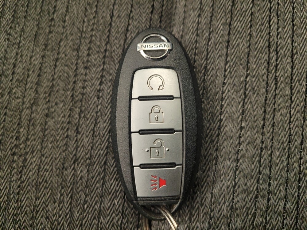 2021 Nissan Rogue in Fairfield, OH 45014 - 18097197 32