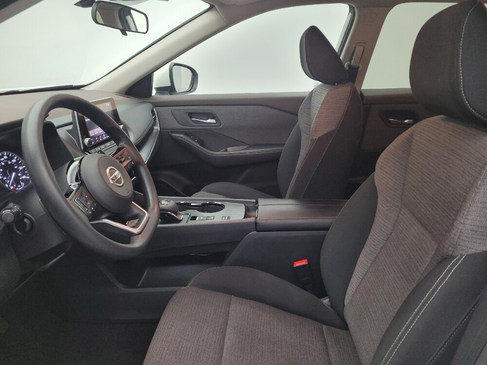 2021 Nissan Rogue in Fairfield, OH 45014 - 18097197 17