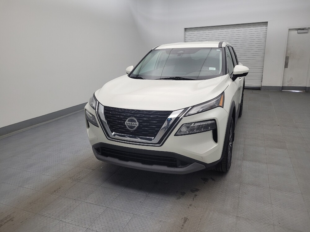 2021 Nissan Rogue in Fairfield, OH 45014 - 18097197 15