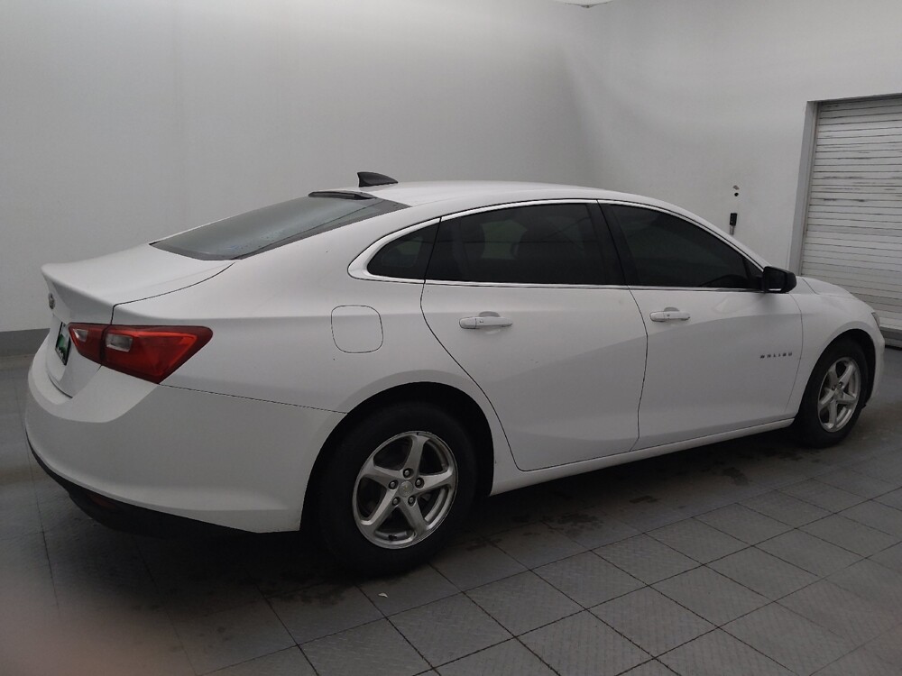 2018 Chevrolet Malibu in Bradenton, FL 34207 - 18097199 10