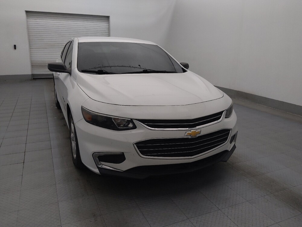 2018 Chevrolet Malibu in Bradenton, FL 34207 - 18097199 14