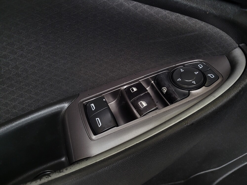 2018 Chevrolet Malibu in Bradenton, FL 34207 - 18097199 27