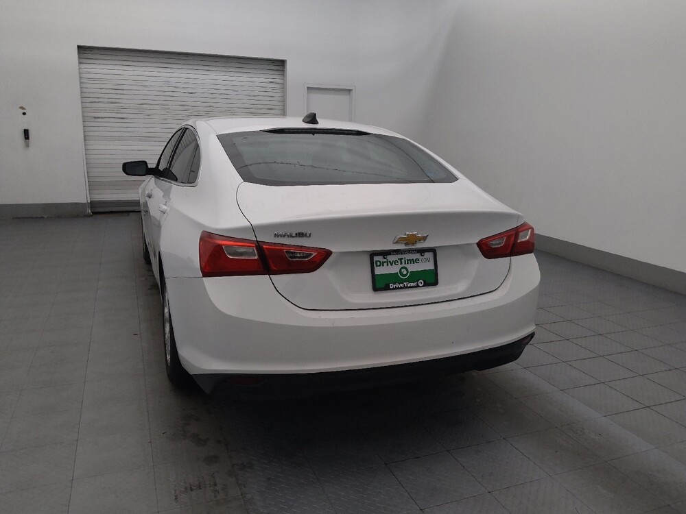 2018 Chevrolet Malibu in Bradenton, FL 34207 - 18097199 6