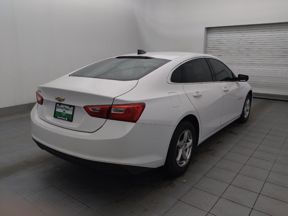 2018 Chevrolet Malibu in Bradenton, FL 34207 - 18097199 9