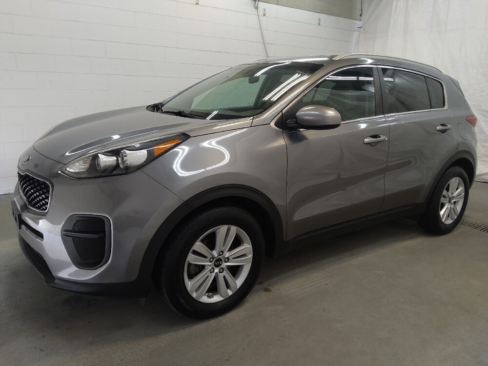 2017 Kia Sportage in Fairfield, OH 45014 - 18097211 2