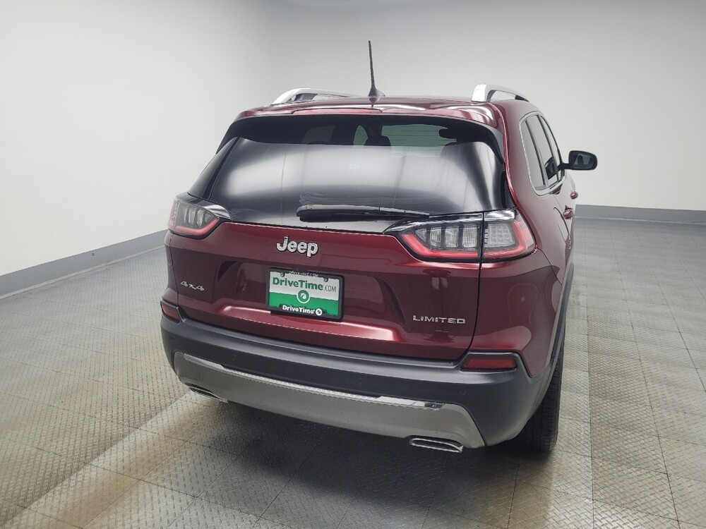 2019 Jeep Cherokee in Indianapolis, IN 46222 - 18097212 7