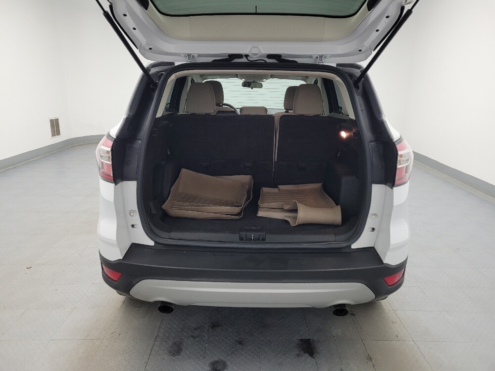 2018 Ford Escape in Fairfield, OH 45014 - 18097214 29