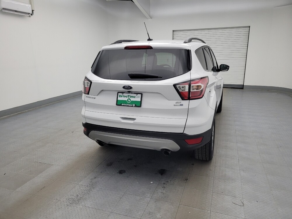 2018 Ford Escape in Fairfield, OH 45014 - 18097214 7